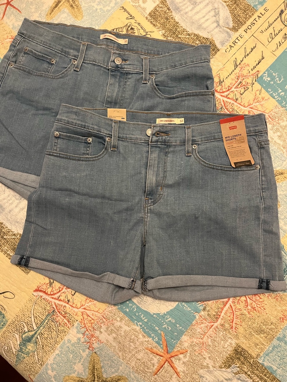 Levi's Light Blue Denim Mid-Length Shorts - Rolled Hem